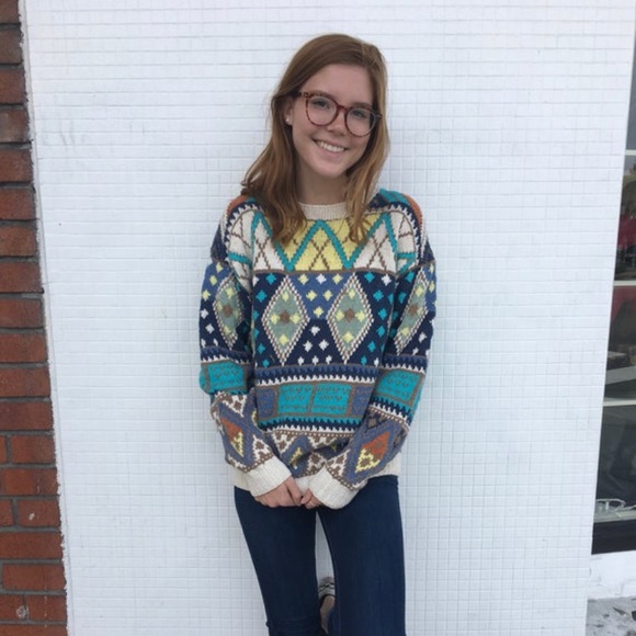 See photo for description - Picture 1 of 2